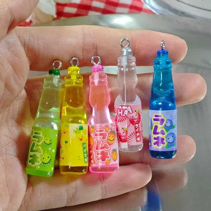 Resin Crafts Diy - ชาร์มเรซิ่นรูปขวดโซดาขนาดเล็ก 10 ชิ้น จี้รูปขวดเครื่องดื่มน่ารัก อุปกรณ์งานฝีมือ DIY