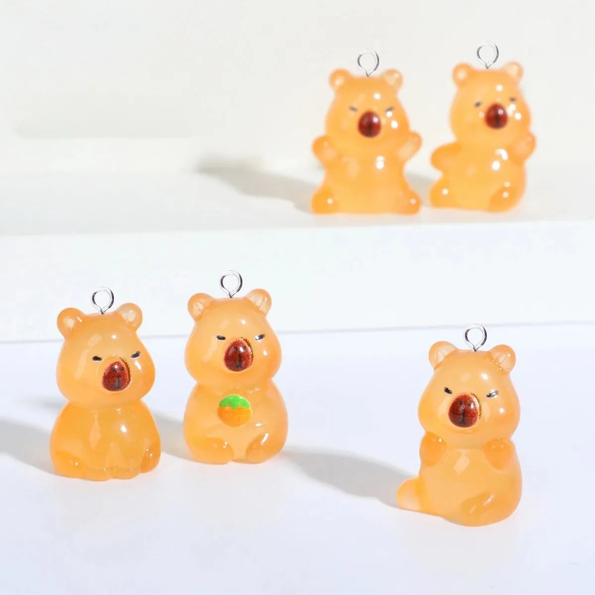 ชาร์มเรซิ่นเรืองแสงในที่มืด รู - Resin Craft Supplies บทวิจารณ์และราคา