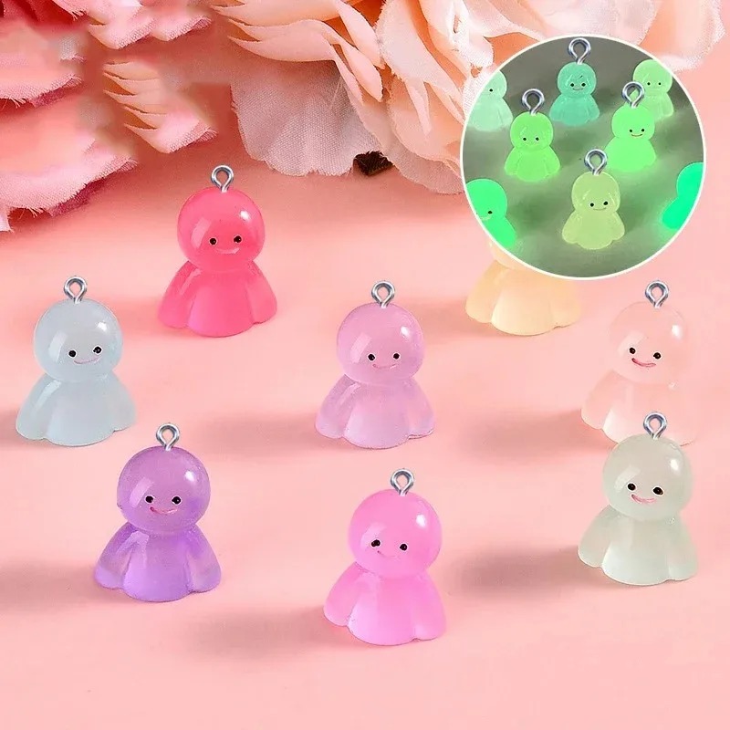 10 ชิ้นเรซิ่นรูปการ์ตูนเรืองแส - Resin Crafts Diy บทวิจารณ์และราคา